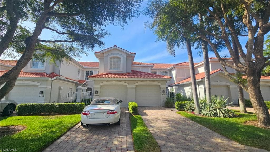 2135 Arielle DR 2404 NAPLES, FL 34109
