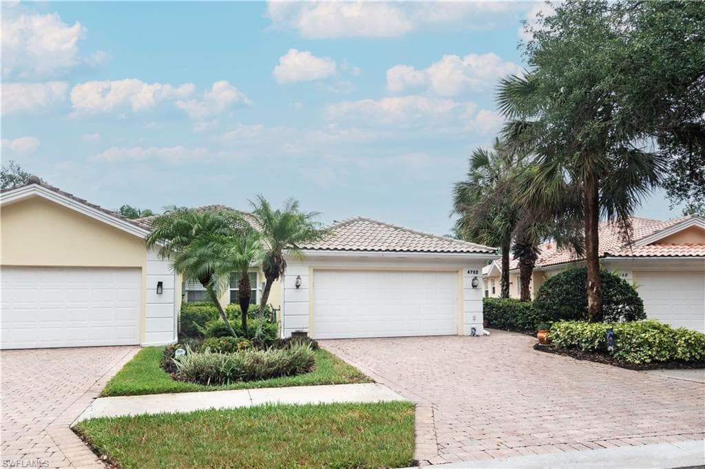 4752 Maupiti WAY NAPLES, FL 34119