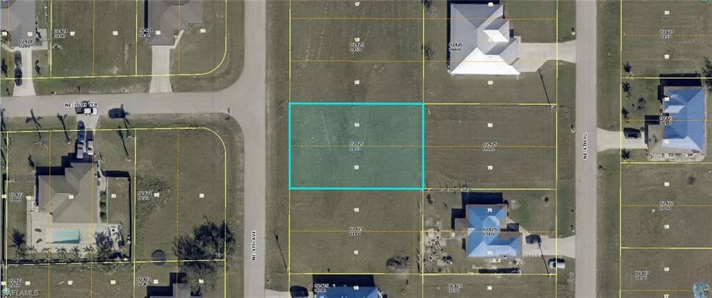 1011 NE 4th AVE CAPE CORAL, FL 33909