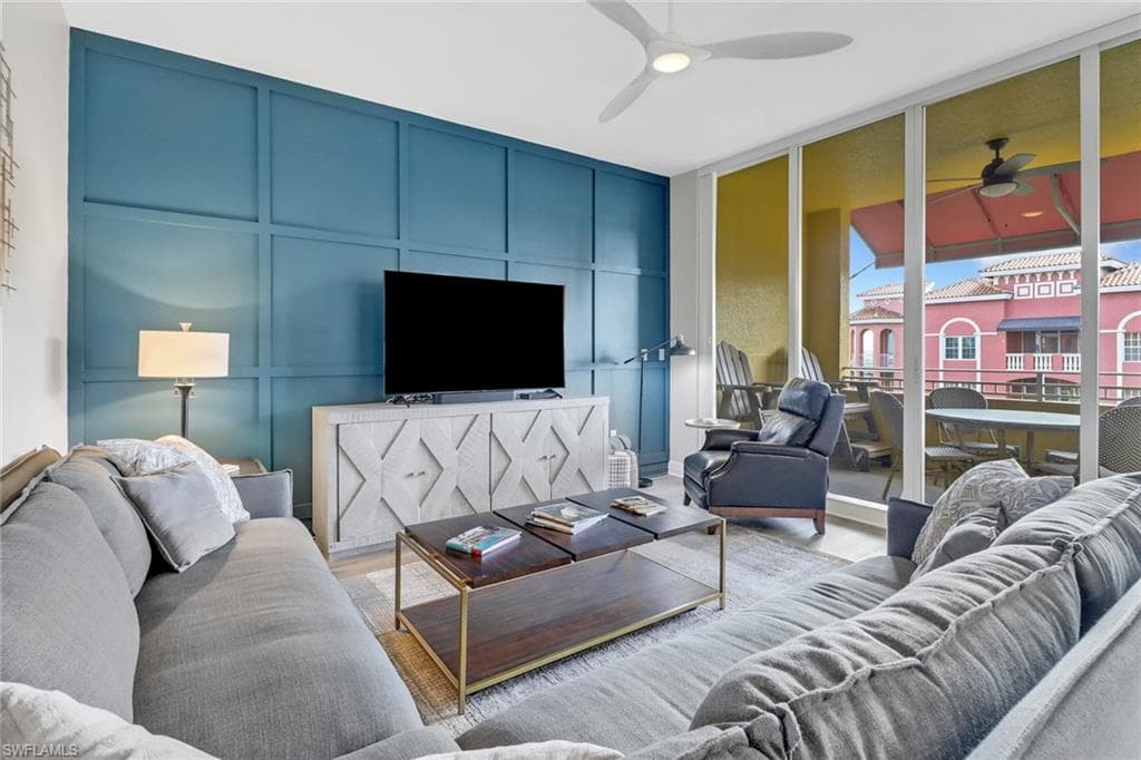 410 Bayfront PL 2503 NAPLES, FL 34102