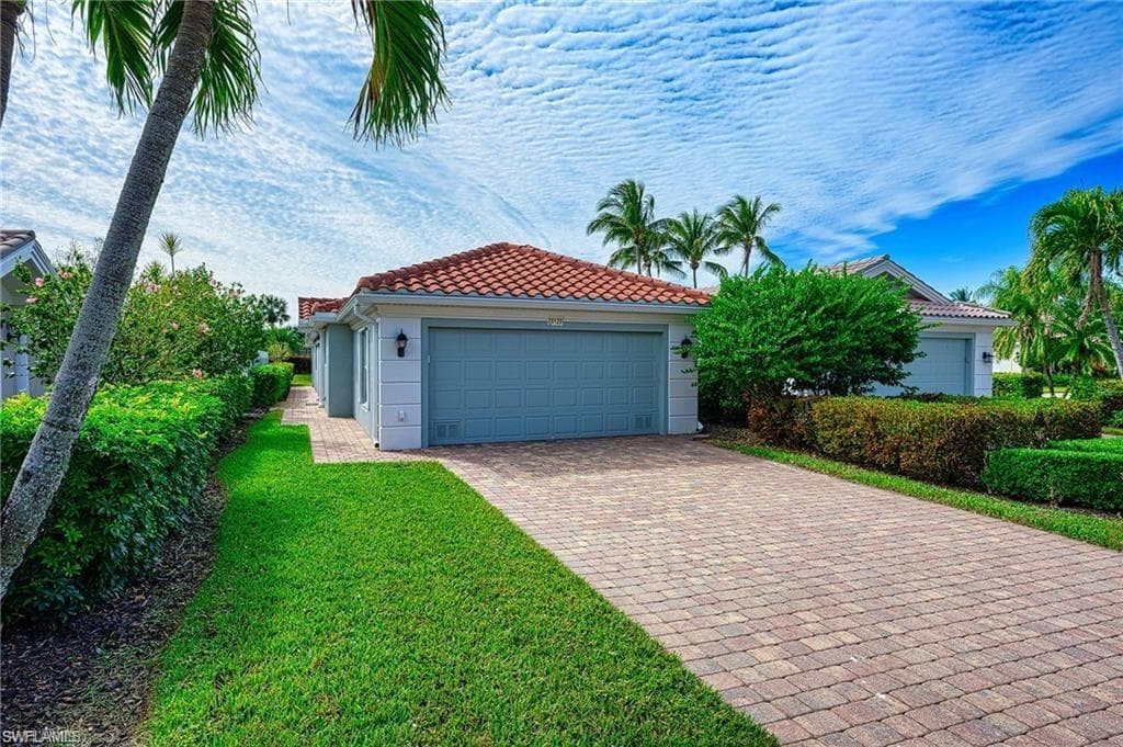 28128 Goby TRL BONITA SPRINGS, FL 34135
