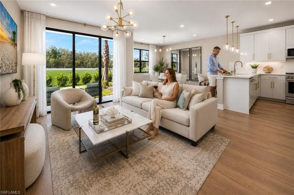 6088 Barbara CIR NAPLES, FL 34112