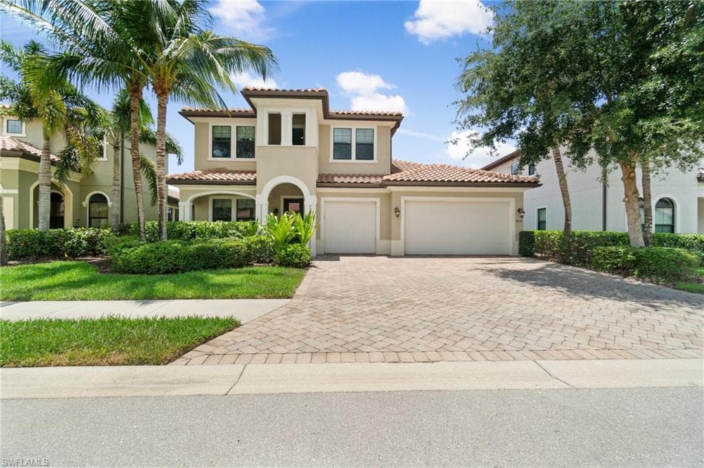4437 Tamarind WAY NAPLES, FL 34119