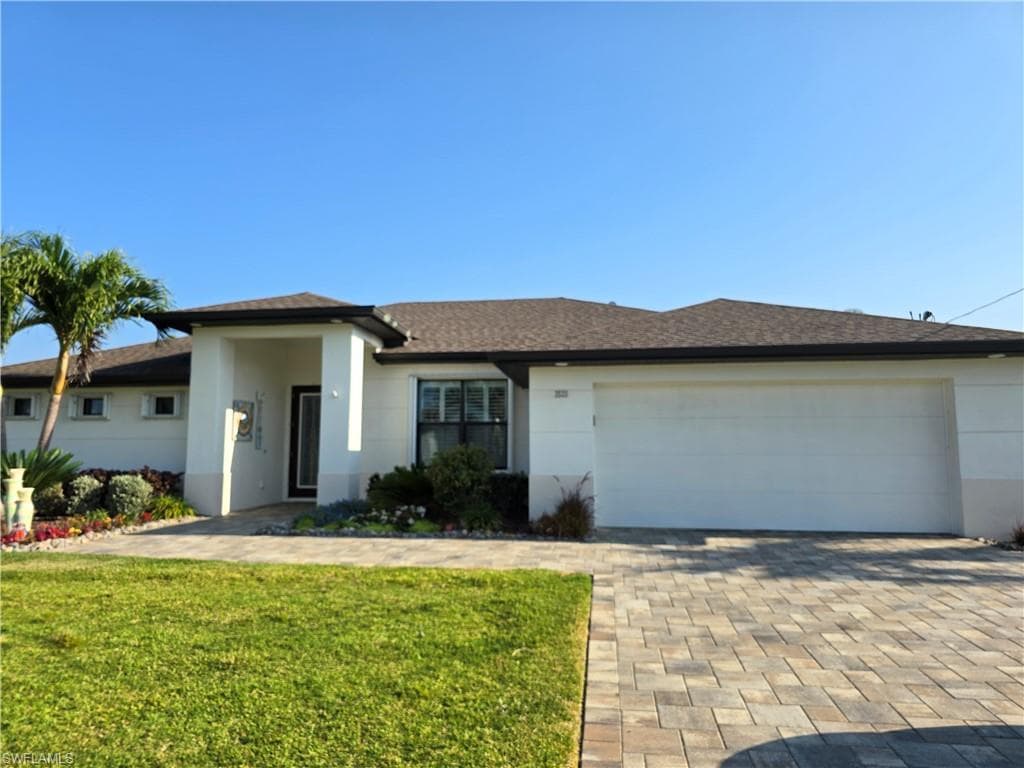 2533 SW 38th TER CAPE CORAL, FL 33914