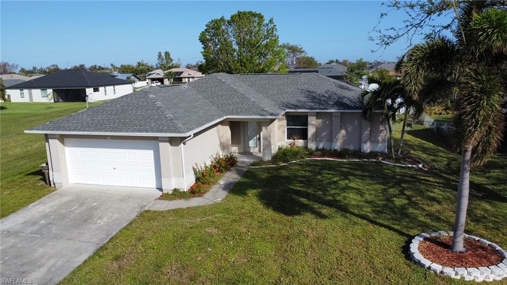 923 SW 35th ST CAPE CORAL, FL 33914