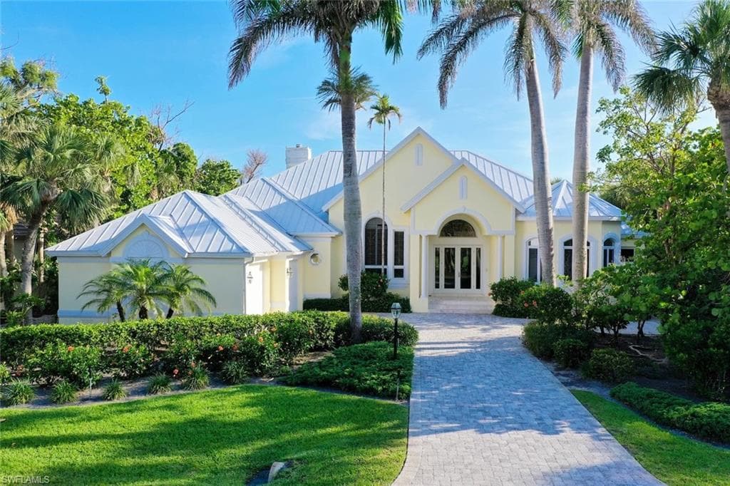 2337 Wulfert RD SANIBEL, FL 33957
