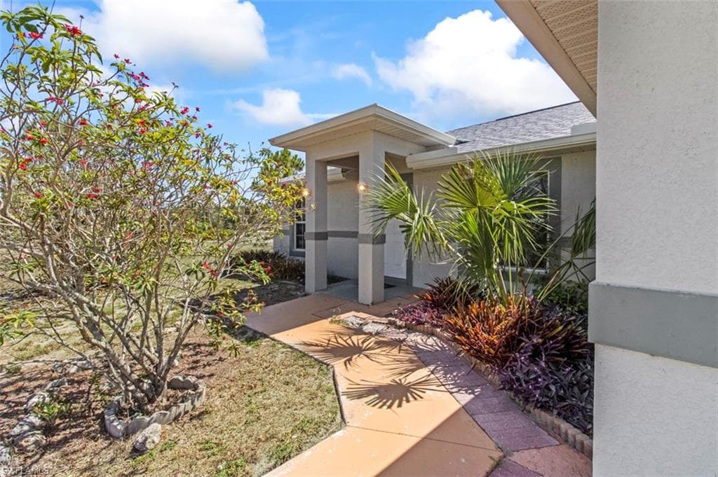 2905 Villa AVE S LEHIGH ACRES, FL 33976