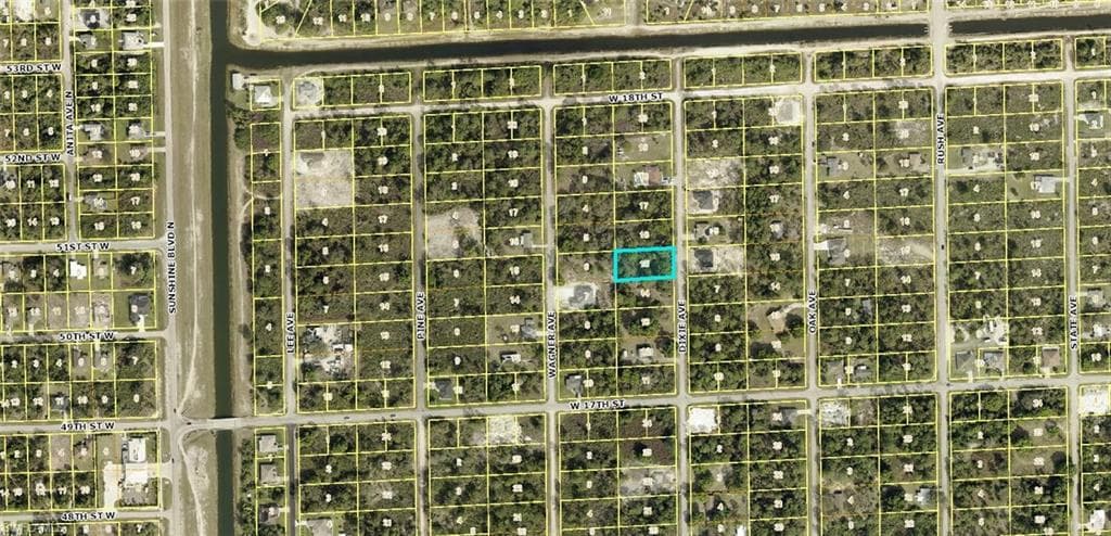 1709 Dixie AVE LEHIGH ACRES, FL 33972