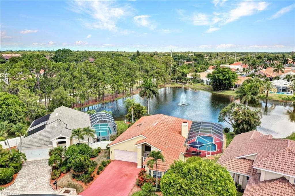 1273 Naples Lake DR NAPLES, FL 34104