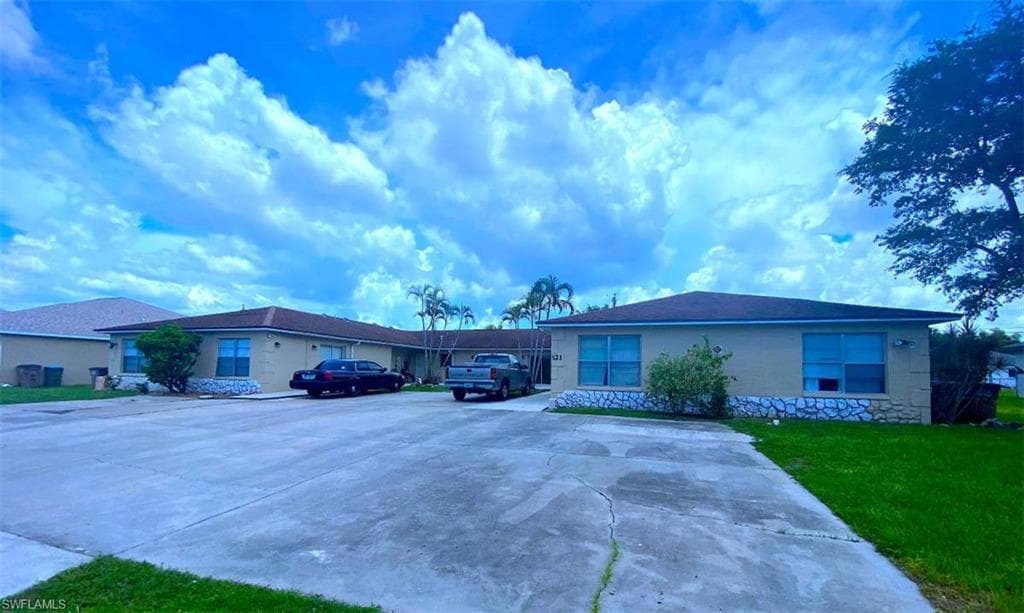 521 NE 24th PL 4 CAPE CORAL, FL 33909