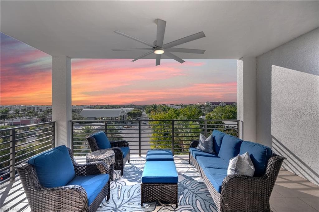 1115 Central AVE 555 NAPLES, FL 34102