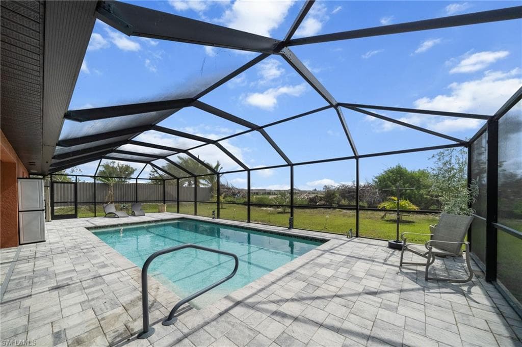 325 NW 12th PL CAPE CORAL, FL 33993