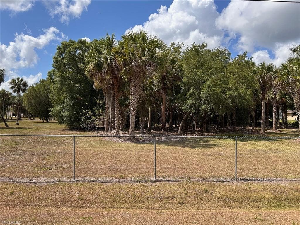 38XX 24th AVE SE NAPLES, FL 34117