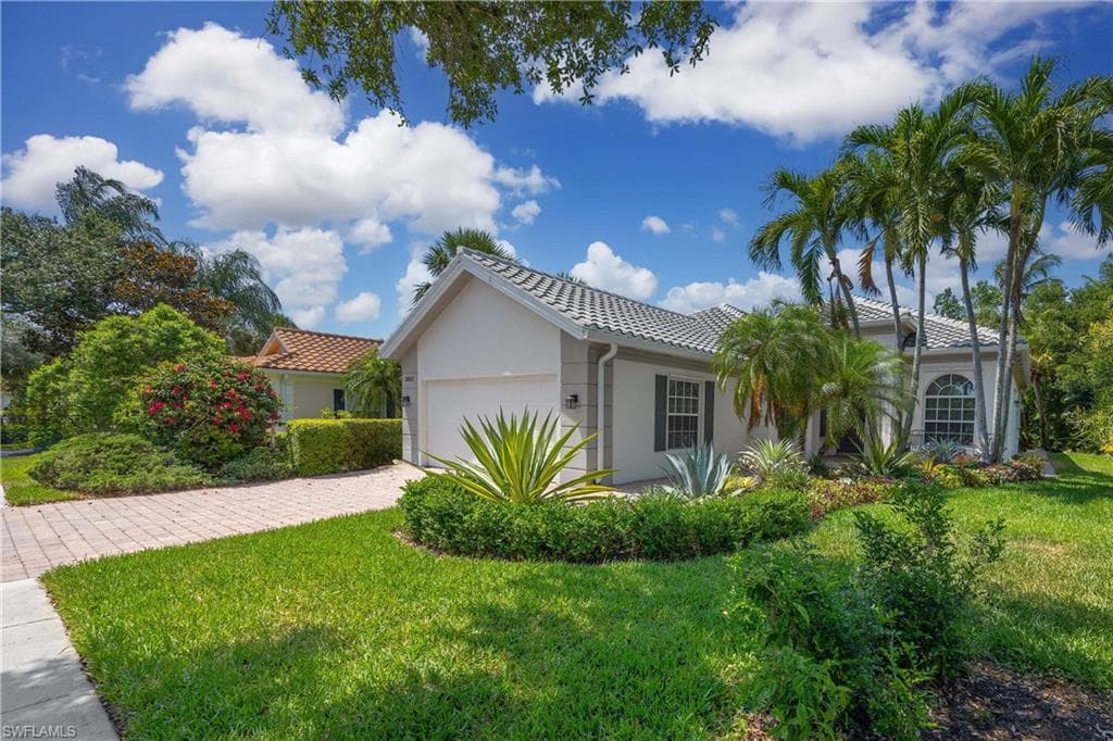 3803 Valentia WAY NAPLES, FL 34119