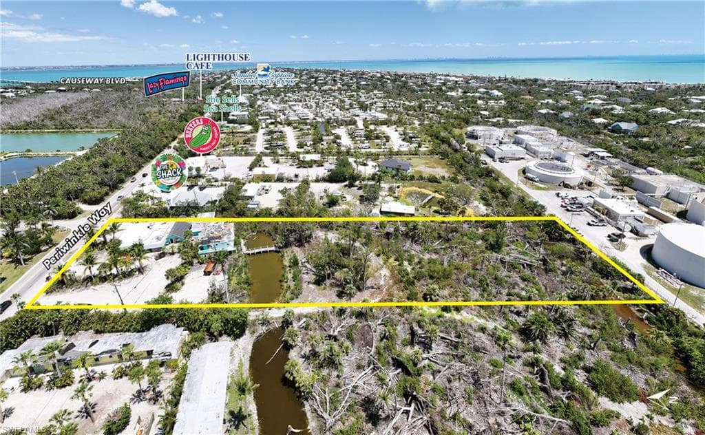 1223 Periwinkle WAY SANIBEL, FL 33957