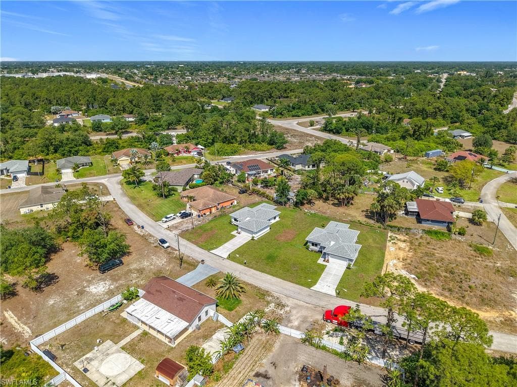 829 Wabash ST LEHIGH ACRES, FL 33974