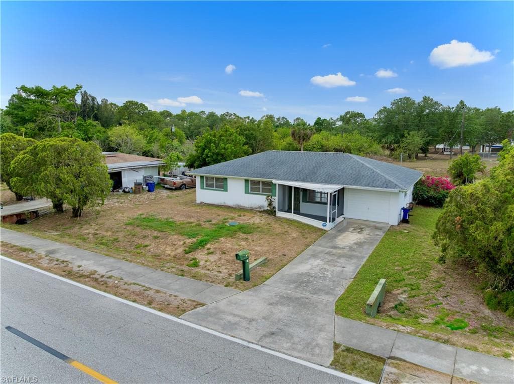 714 Arthur AVE LEHIGH ACRES, FL 33936