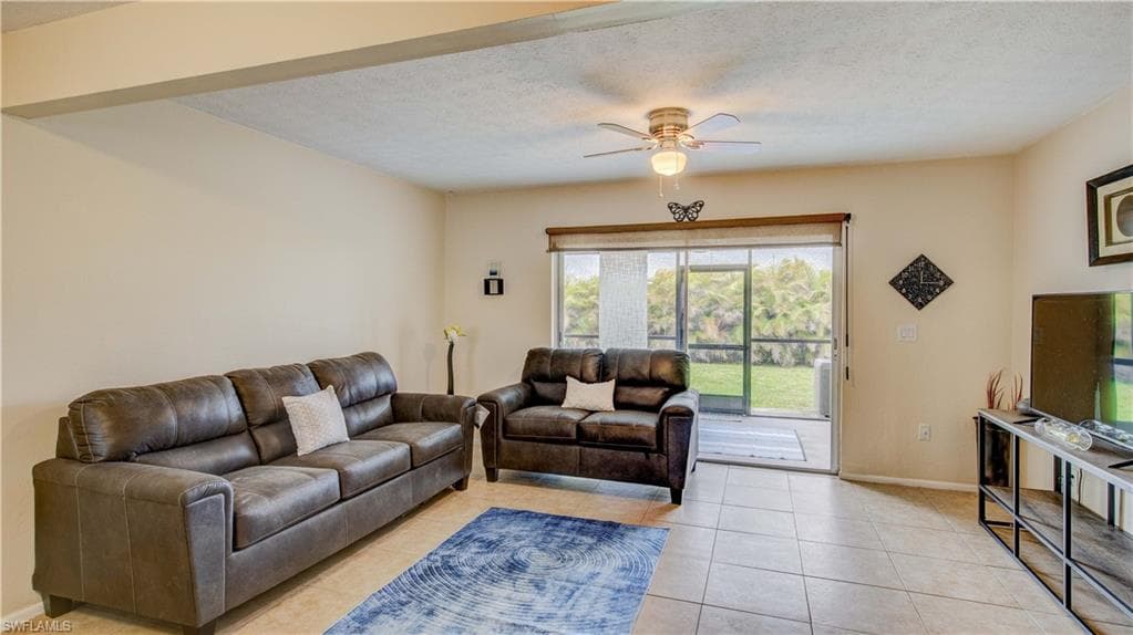4514 SW 8th PL 11 CAPE CORAL, FL 33914