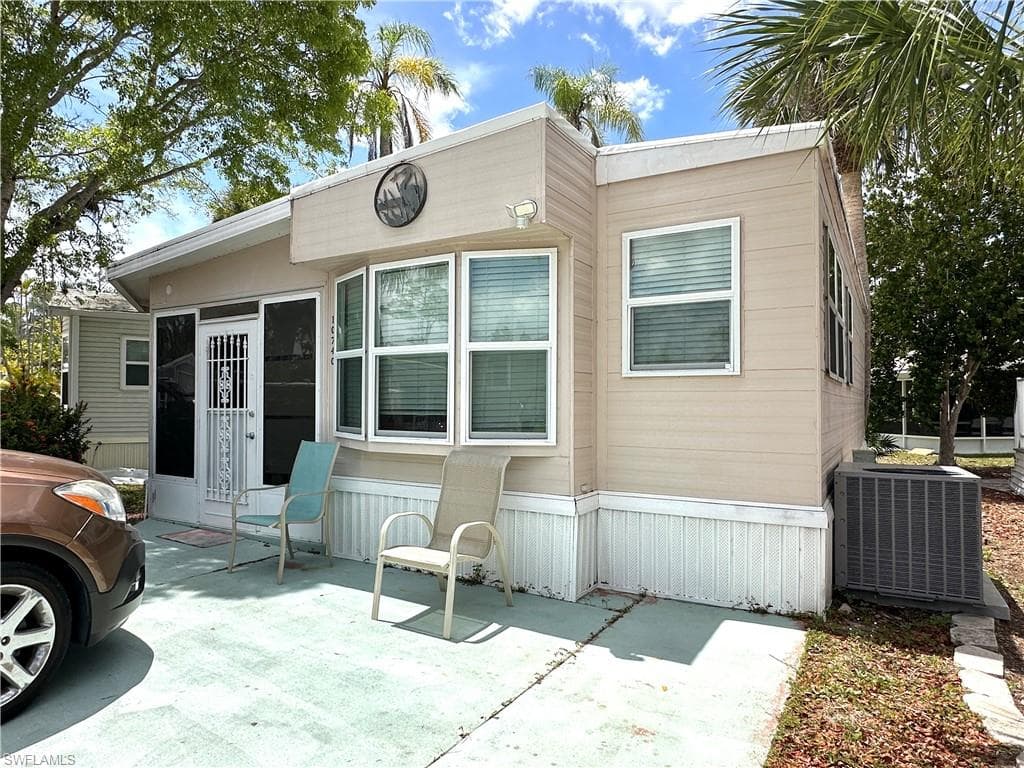 10740 Everglades Kite CIR ESTERO, FL 33928