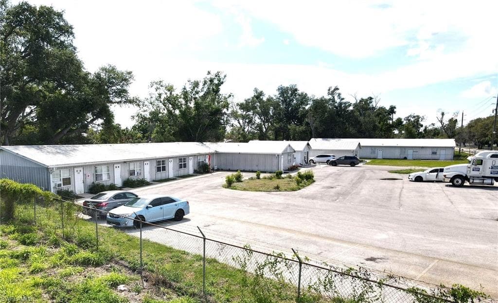 1401 Martin Luther King Jr ST SW ARCADIA, FL 34266