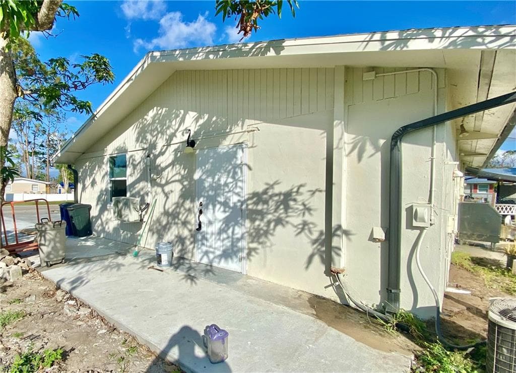 1638 Cypress DR B FORT MYERS, FL 33907