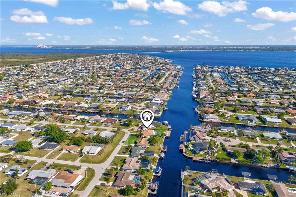 1828 SE 28th ST CAPE CORAL, FL 33904