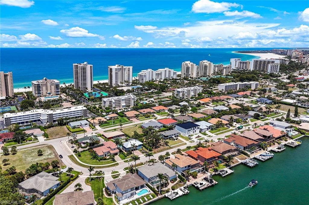 873 Seagrape DR MARCO ISLAND, FL 34145