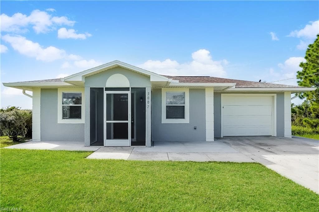3007 68th ST W LEHIGH ACRES, FL 33971