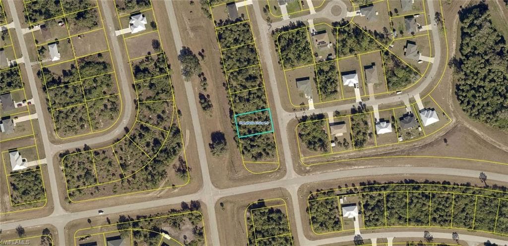 5101 N Peachtree CIR LABELLE, FL 33935