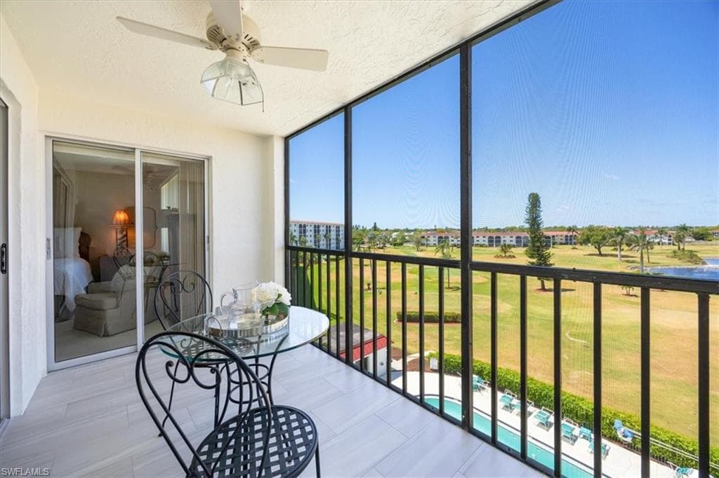 21 High Point CIR E 502 NAPLES, FL 34103