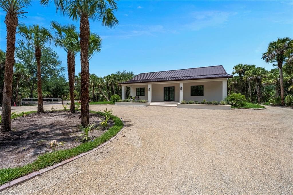 1373 Shady LN NAPLES, FL 34120