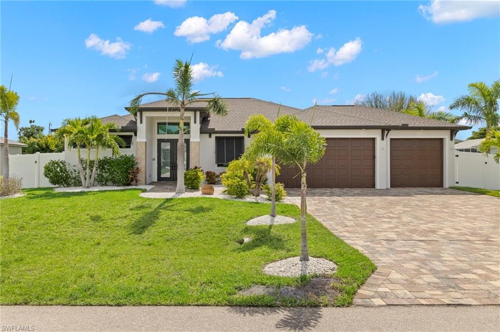 3833 SW 15th PL CAPE CORAL, FL 33914