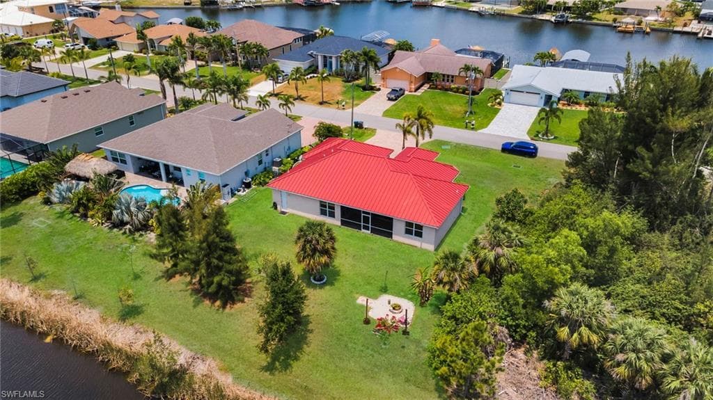 3326 SW 8TH ST CAPE CORAL, FL 33991
