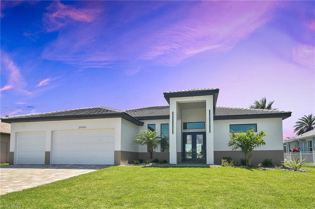 3909 SW 20th AVE CAPE CORAL, FL 33914