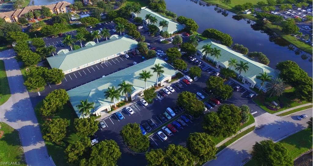 6831 Palisades Park CT 6801 FORT MYERS, FL 33912