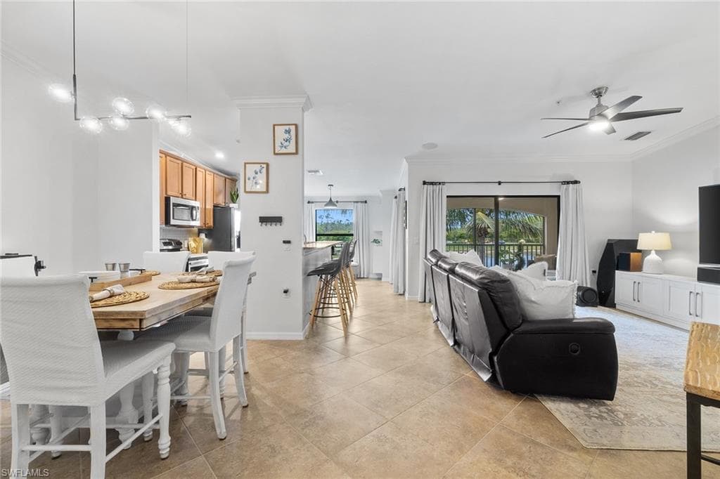 9510 Avellino WAY 1924 NAPLES, FL 34113