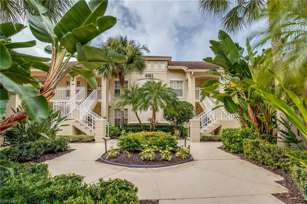 4161 Sawgrass Point DR 204 BONITA SPRINGS, FL 34134