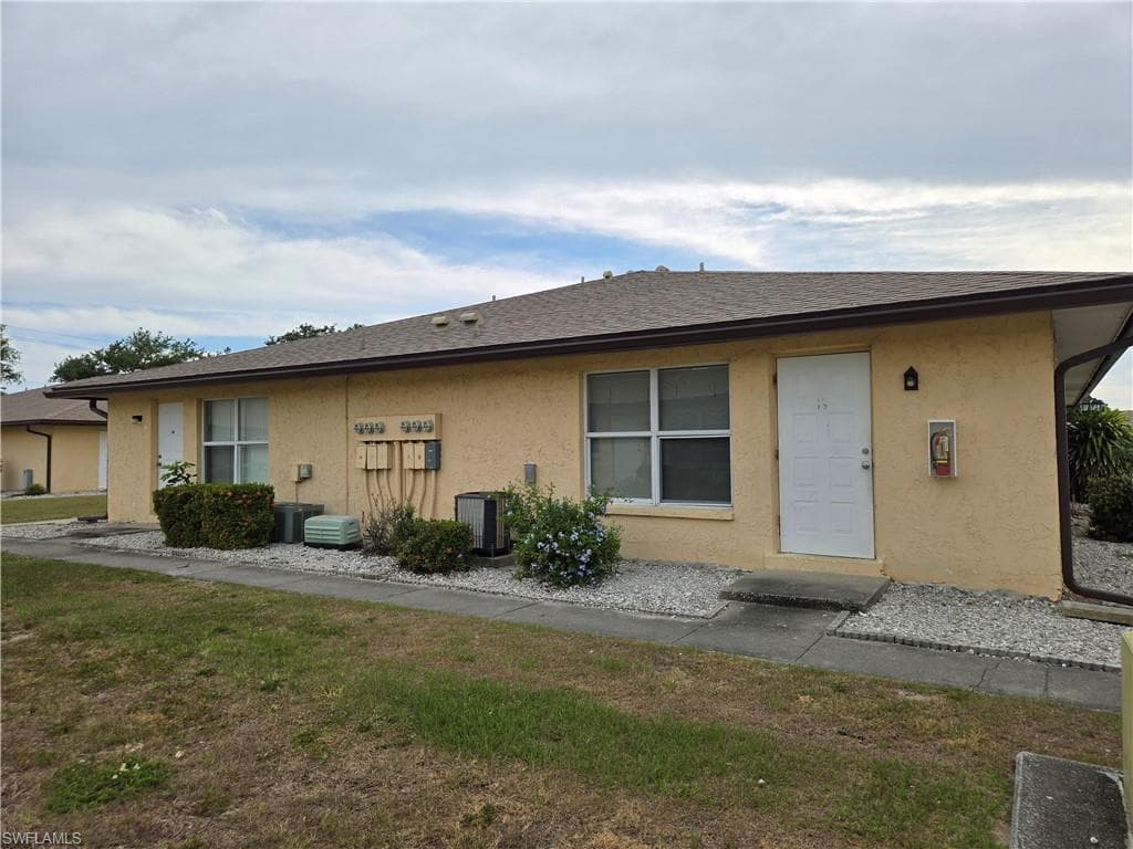 21150 Gertrude AVE I3 PORT CHARLOTTE, FL 33952