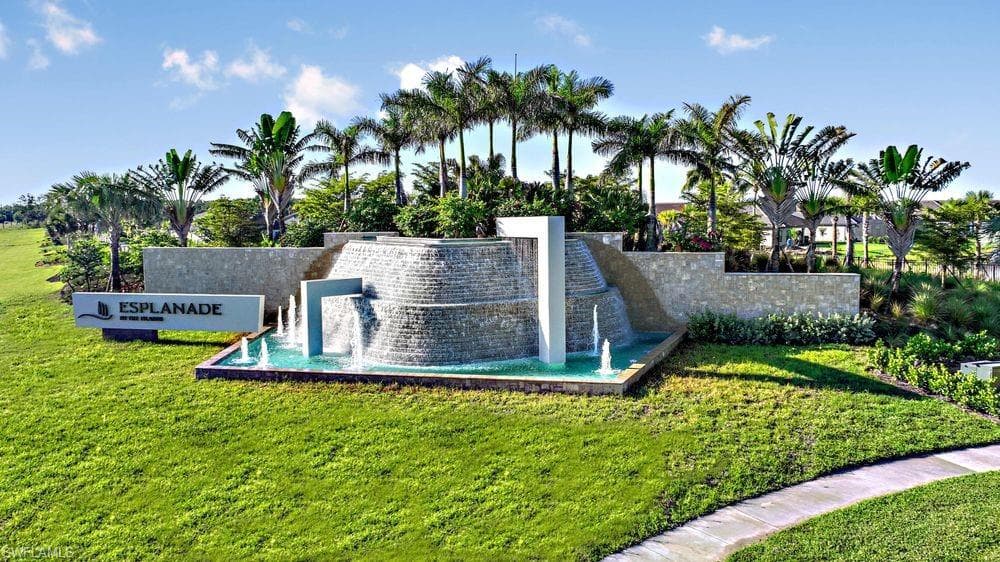 15492 Rio Ponace CT NAPLES, FL 34114