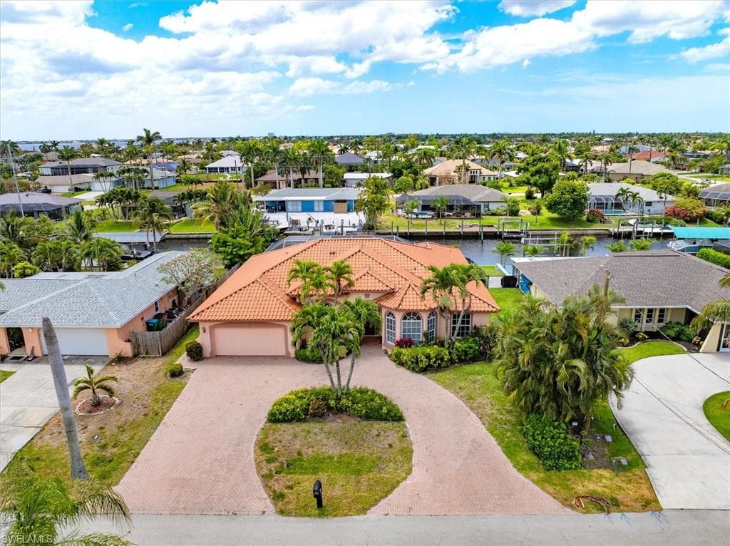 2024 SE 28th TER CAPE CORAL, FL 33904