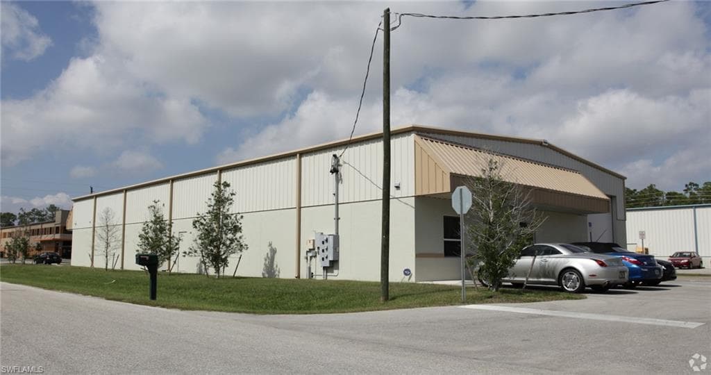 12311 Crystal Commerce LOOP FORT MYERS, FL 33966