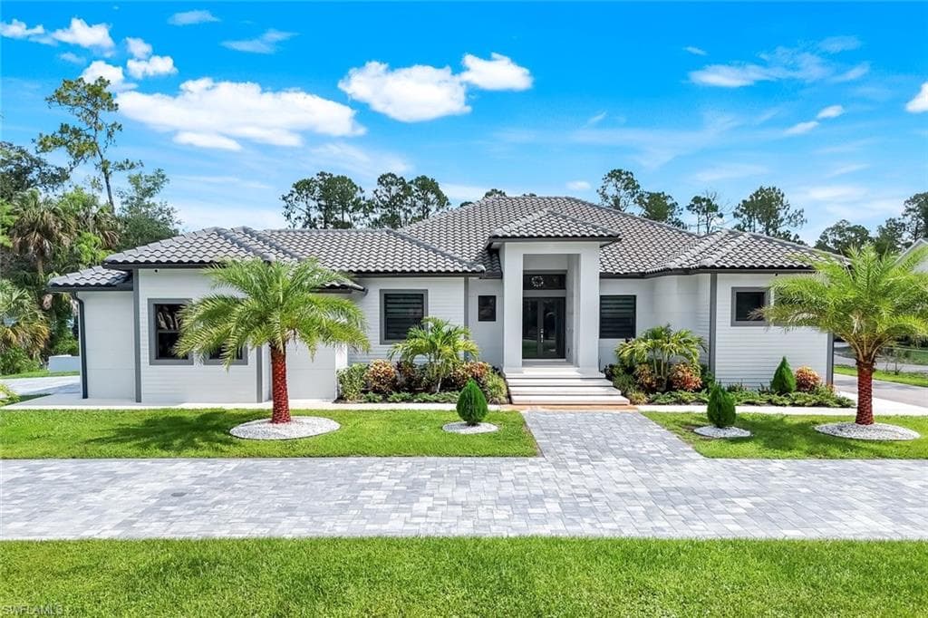 333 12th AVE NE NAPLES, FL 34120