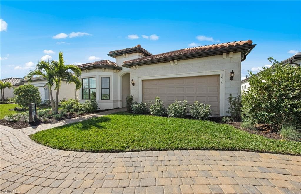 12444 Basalt LN ALVA, FL 33982