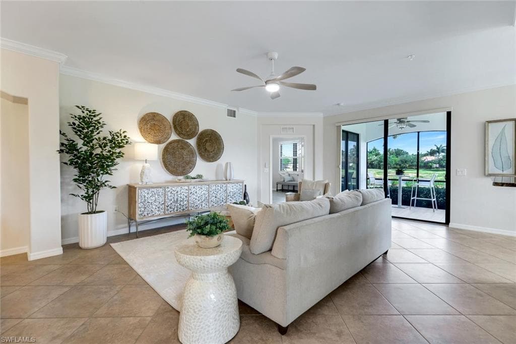 3159 Serena LN 102 NAPLES, FL 34114