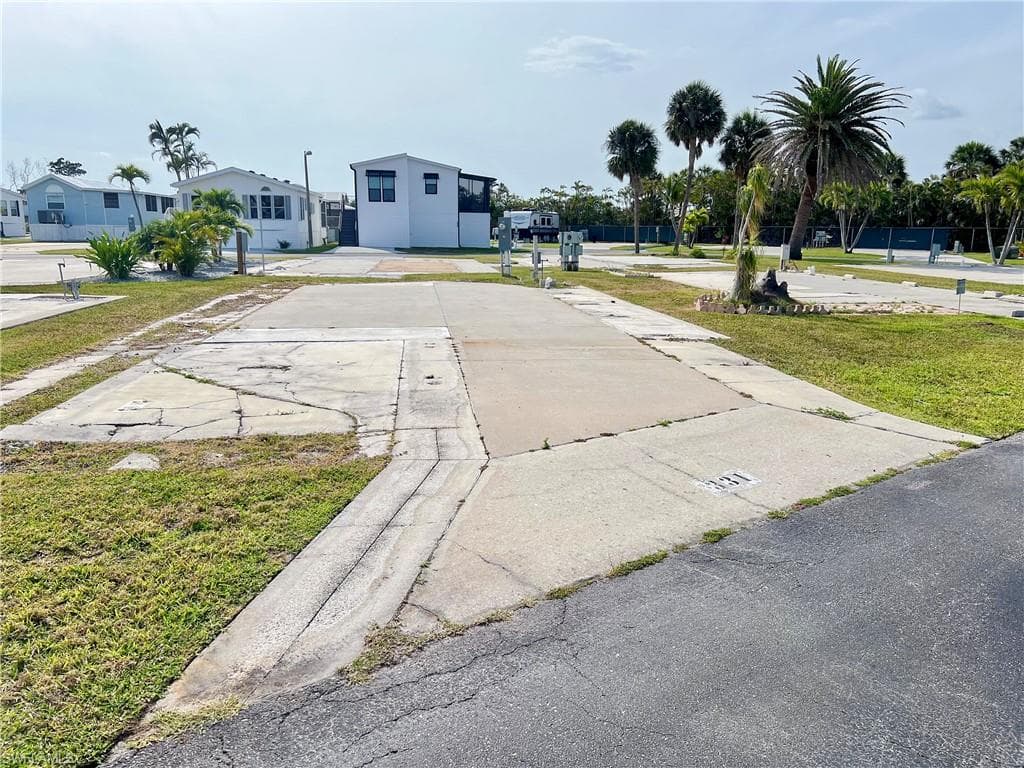 19681 Summerlin 331D RD FORT MYERS, FL 33908