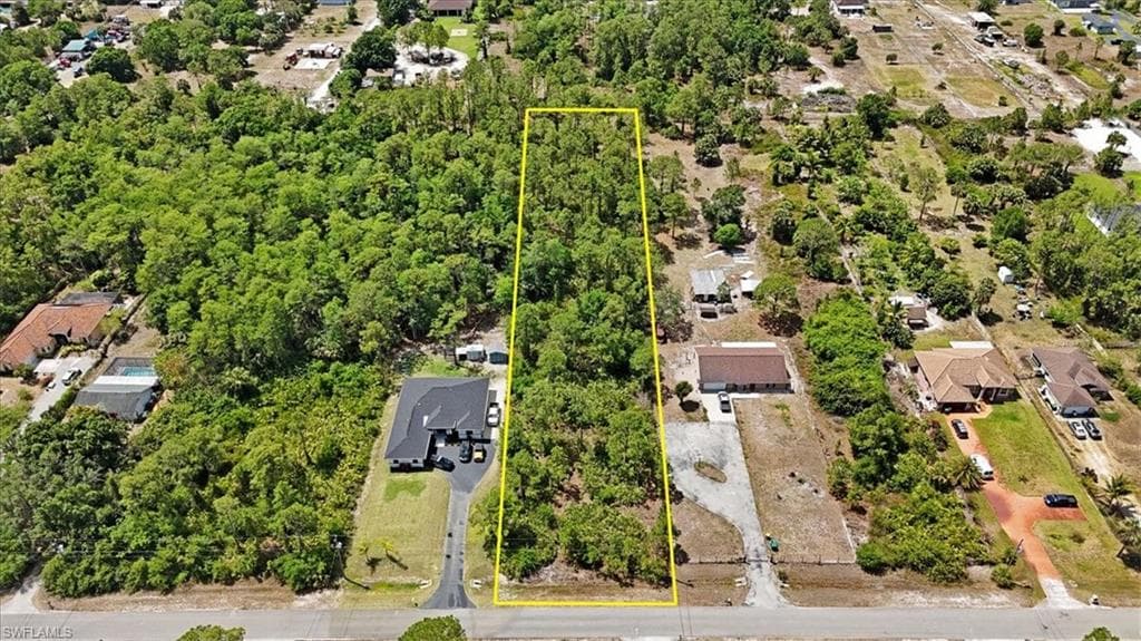 35XX 27TH AVE NE NAPLES, FL 34120