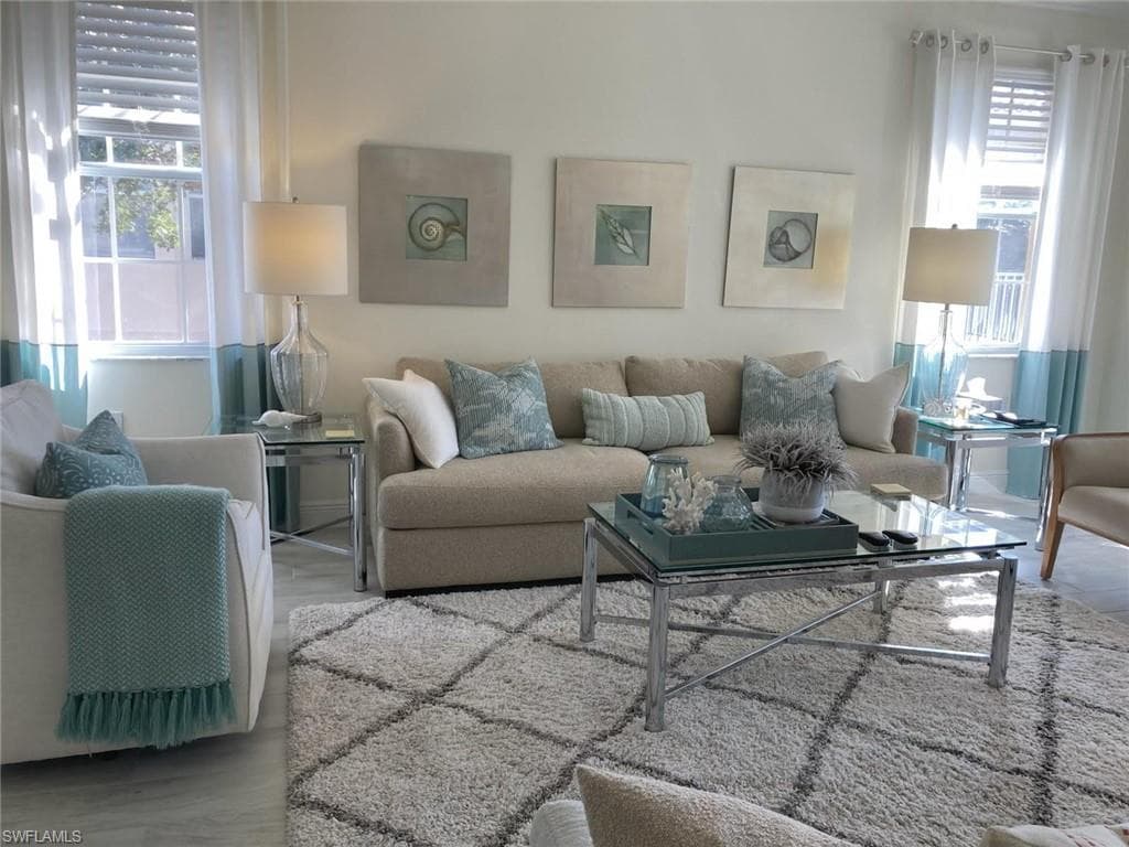 3972 Bishopwood CT E 2-201 NAPLES, FL 34114
