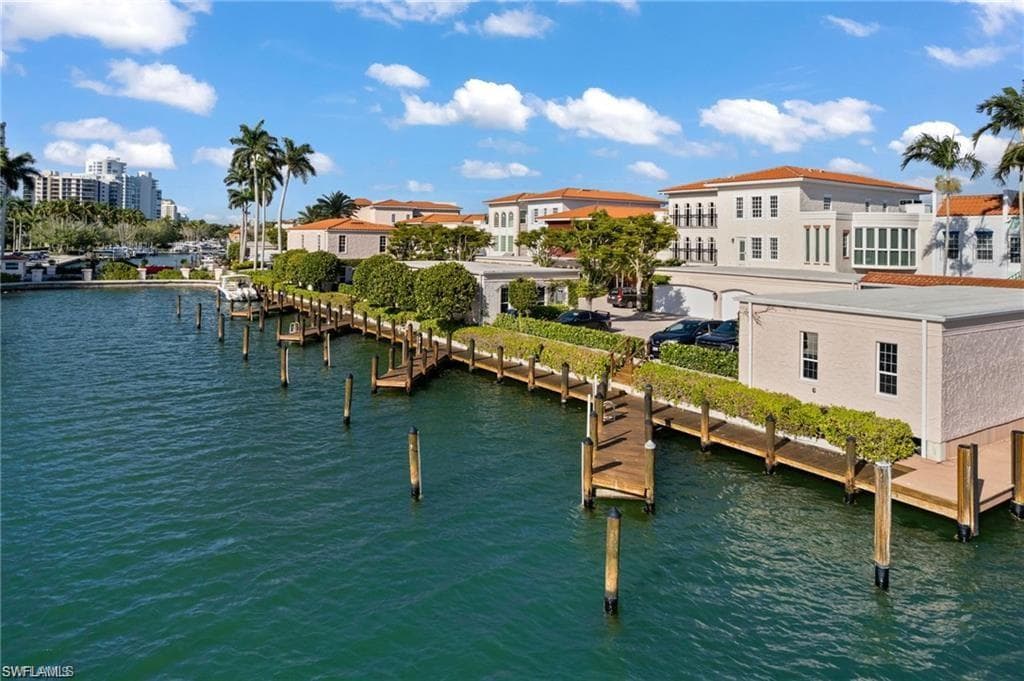 4000 Gulf Shore BLVD N 1500 NAPLES, FL 34103