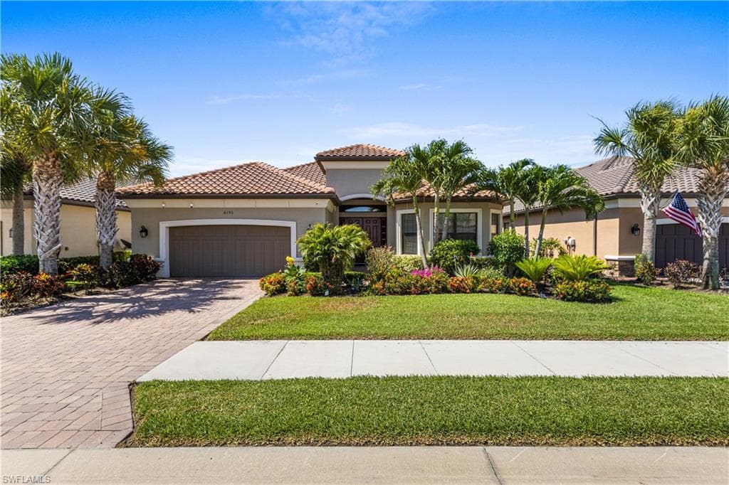 8395 Palacio TER S NAPLES, FL 34114