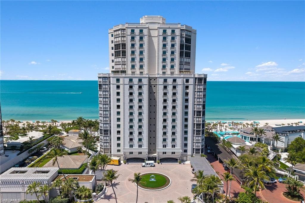 8477 Bay Colony DR 1202 NAPLES, FL 34108